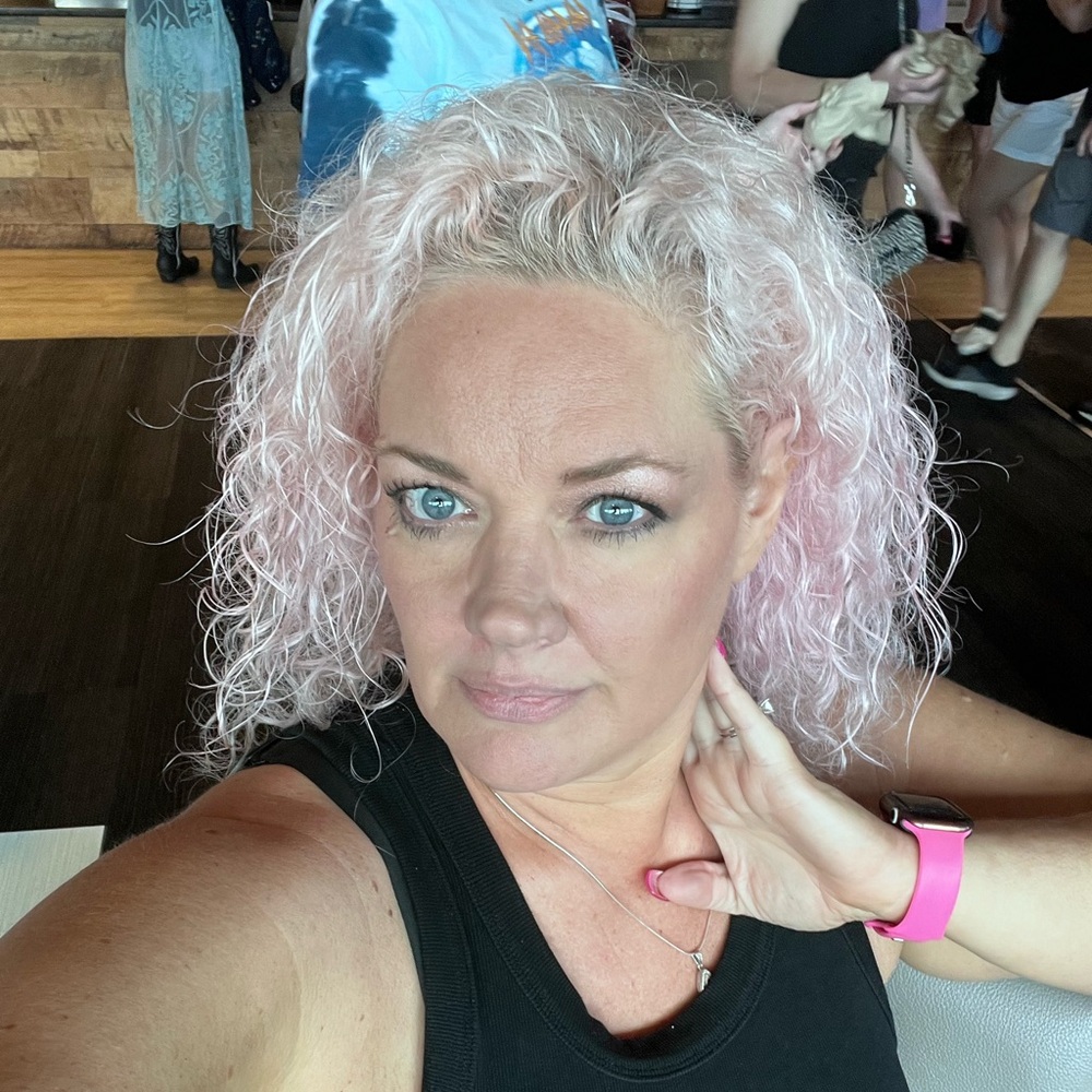 Meet your Posher, Diane